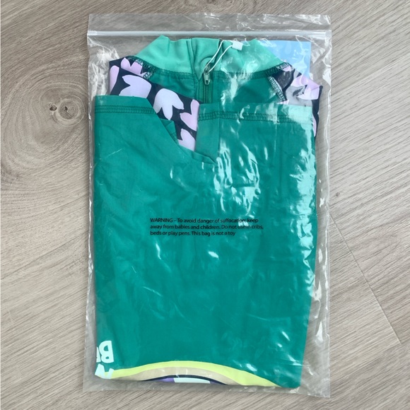 New Sz 2-3 Toddler Niko Bear A for Adley Tubin T Rex Color Changing Swim Jumper - Picture 5 of 5